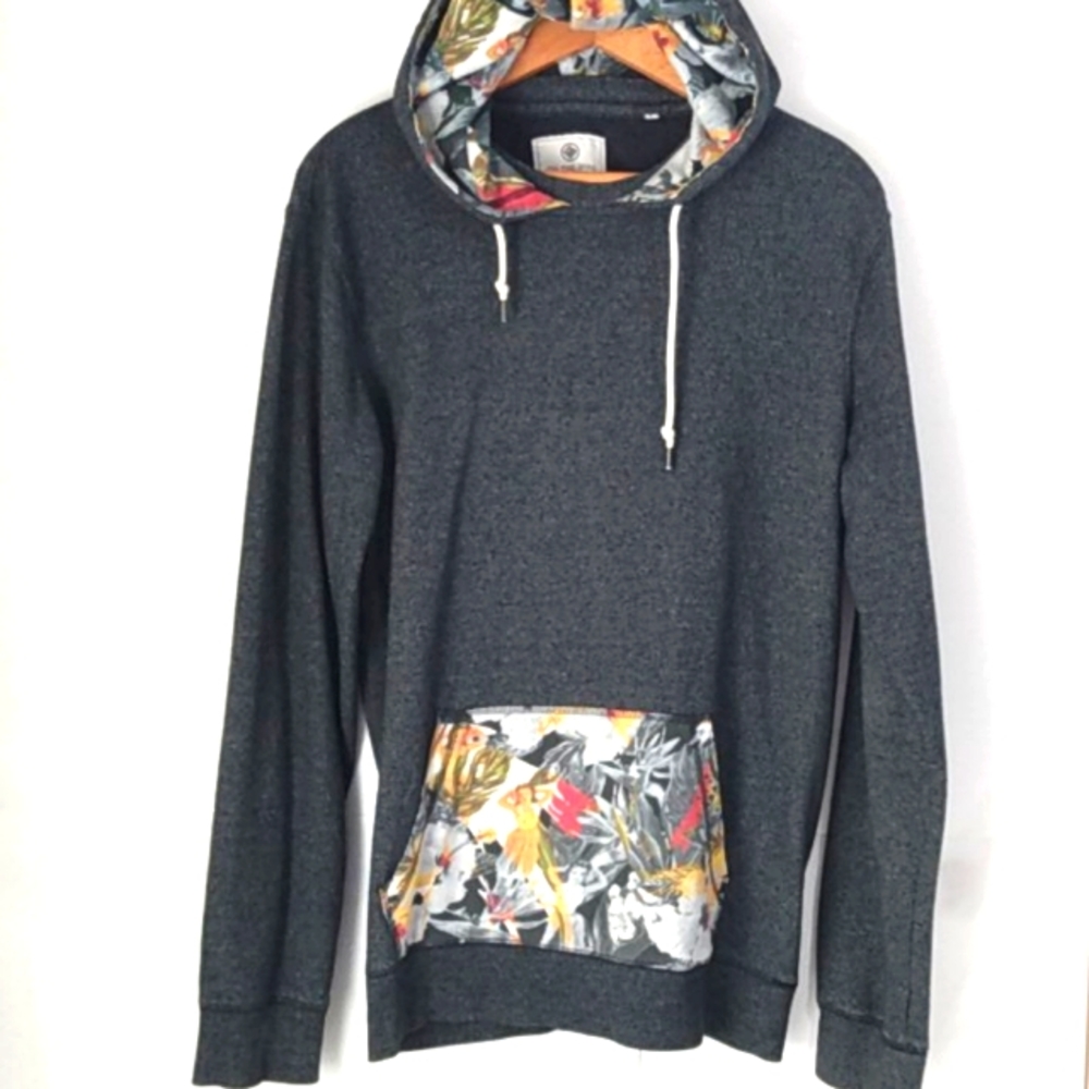 ON THE BYAS HAWAIIAN HOODIE SIZE LARGE